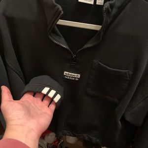**SOLD**Adidas cropped 1/4 zip sweatshirt